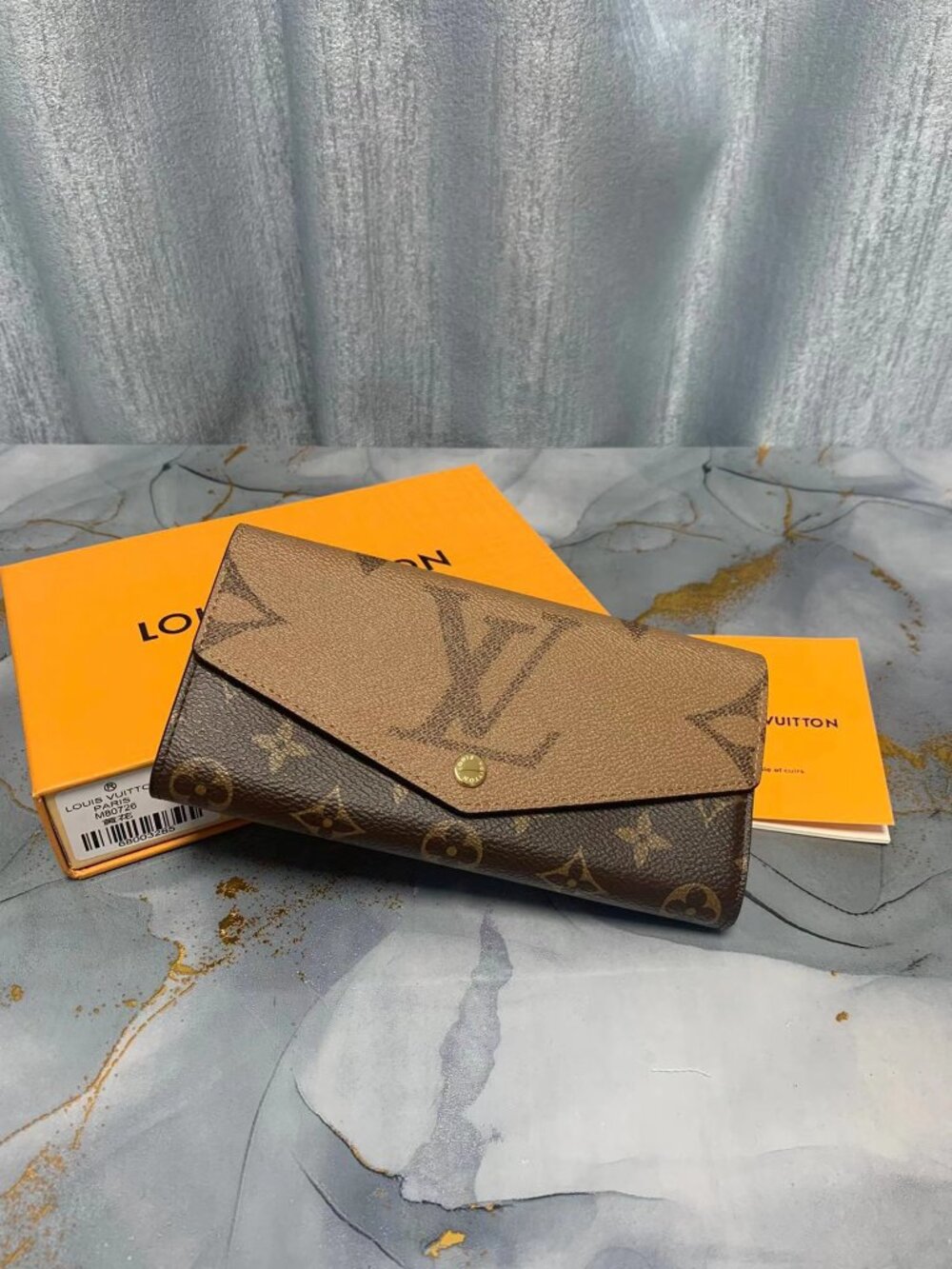 🎉Louis Vuitton Sarah Wallet Monogram Reverse coated canvas